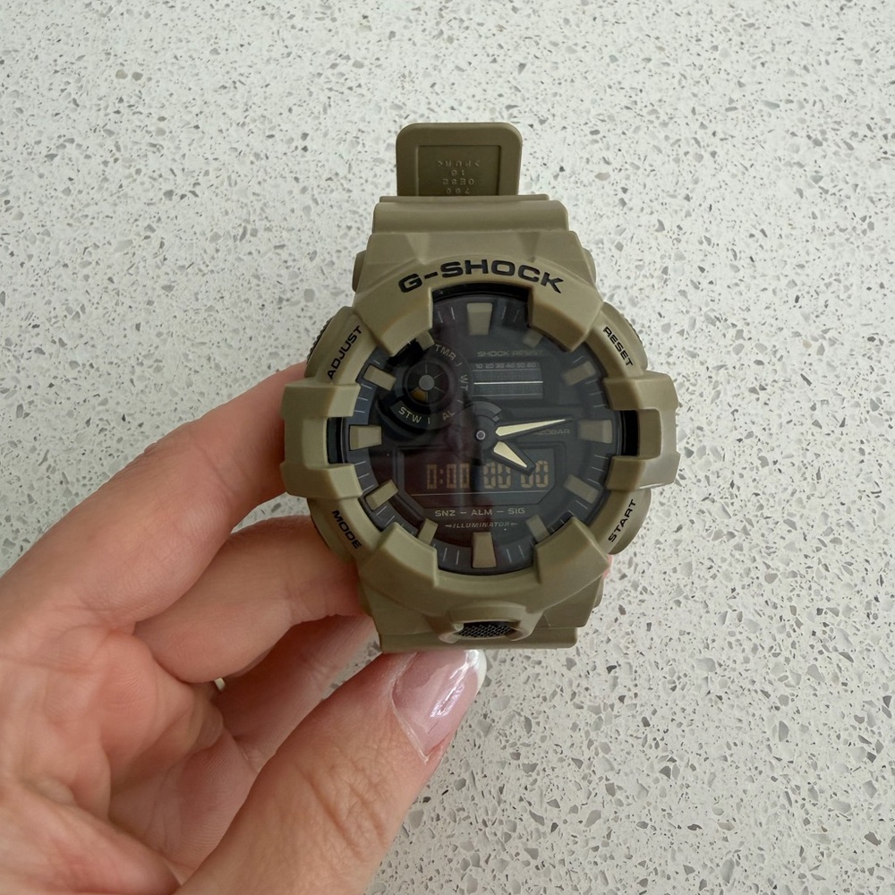 G-Shock GA-700